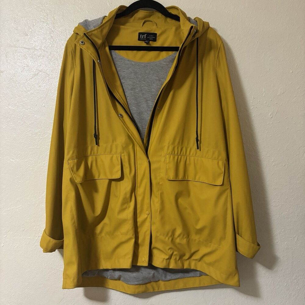 TRF Zara Yellow Hooded Raincoat Jacket Womens Size M Waterproof Casual Outerwear